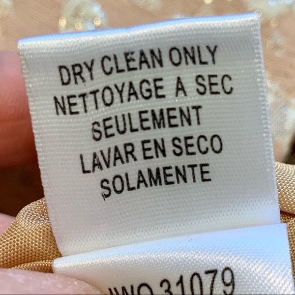 NWT BCBG MAX AZRIA Dana Paper Bag Waist Metallic Skirt—SZ. Small - Picture 10 of 16